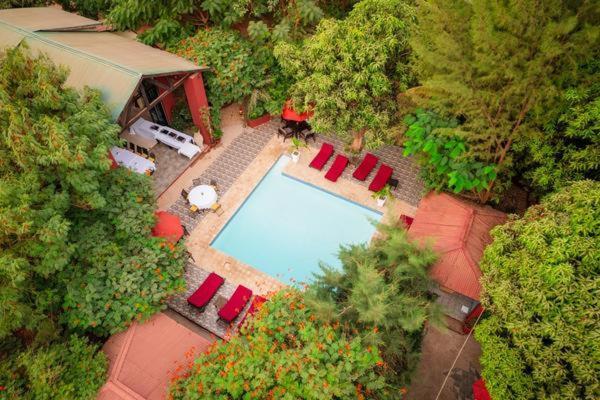 Hibiscus House Gambia Hotell Brufut Exteriör bild