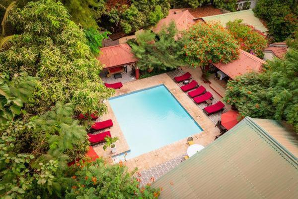 Hibiscus House Gambia Hotell Brufut Exteriör bild