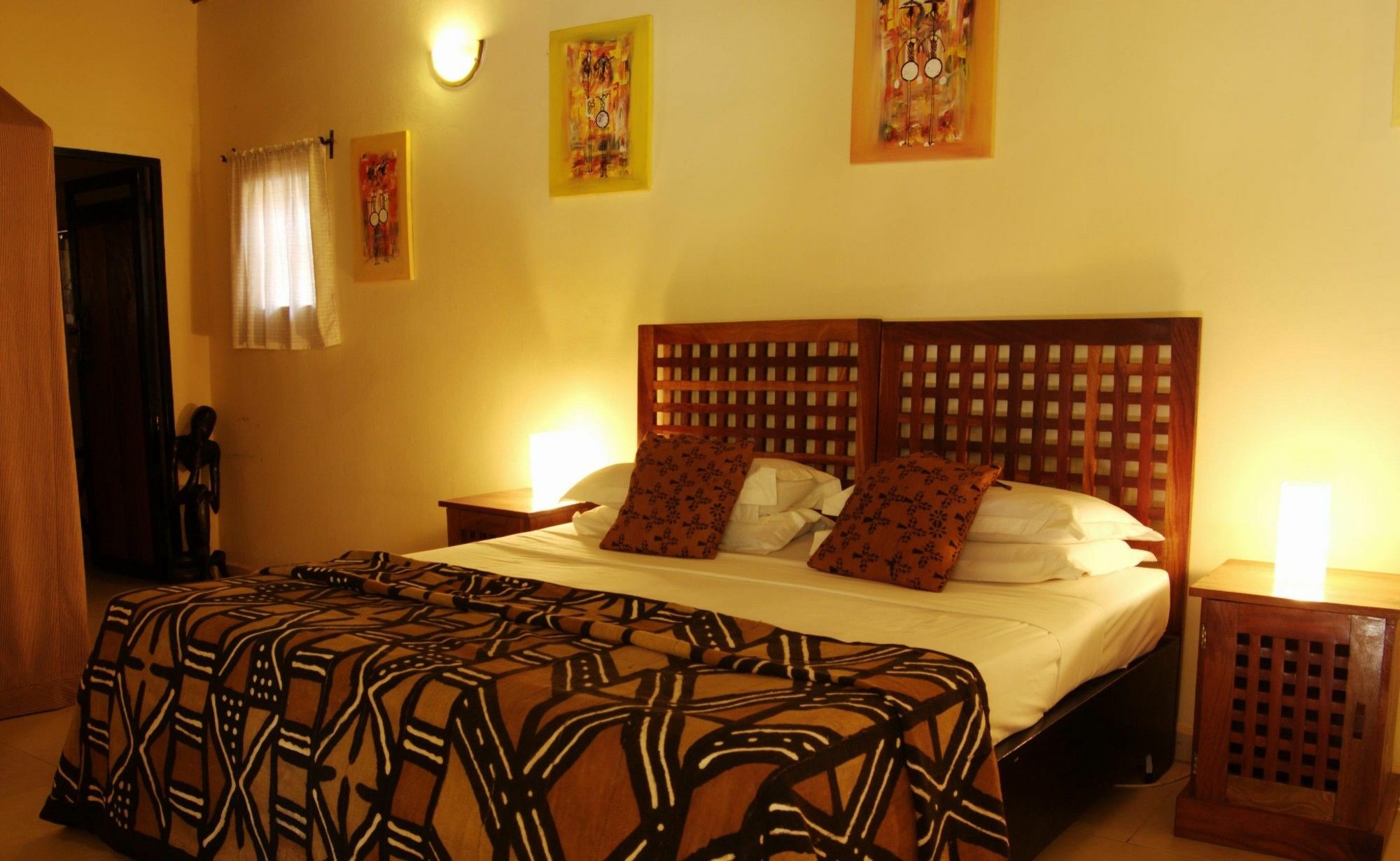 Hibiscus House Gambia Hotell Brufut Exteriör bild