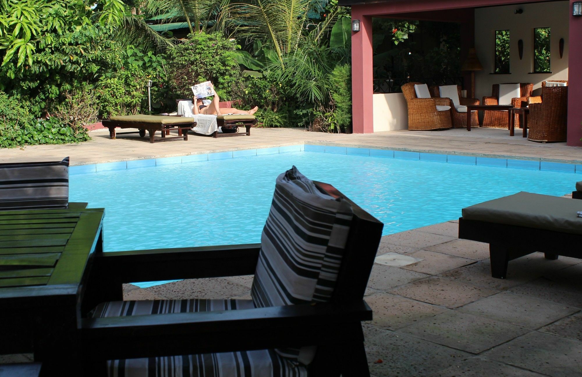 Hibiscus House Gambia Hotell Brufut Exteriör bild