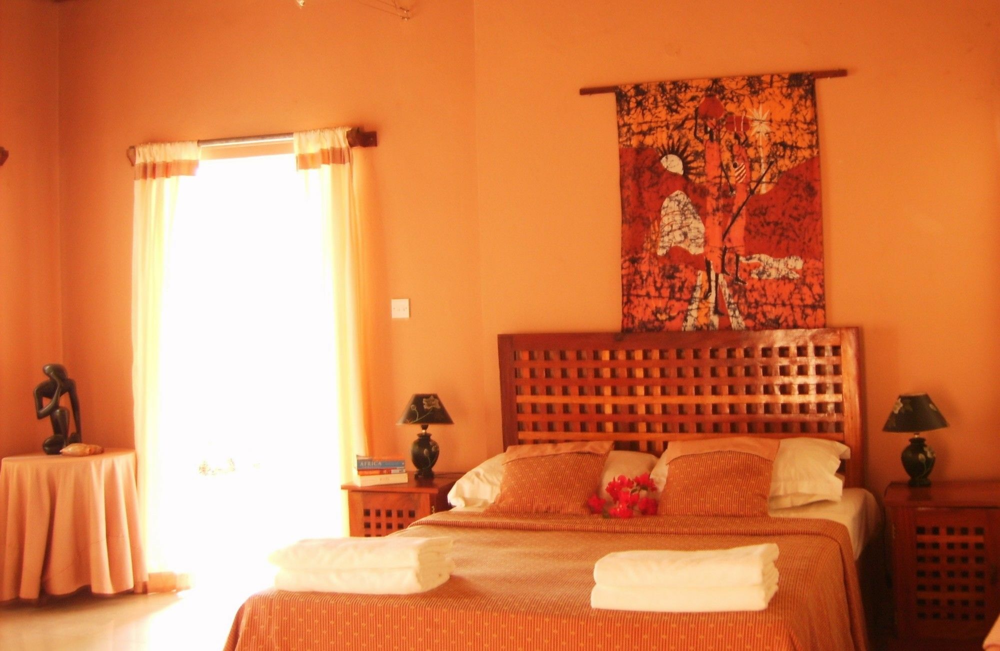 Hibiscus House Gambia Hotell Brufut Exteriör bild