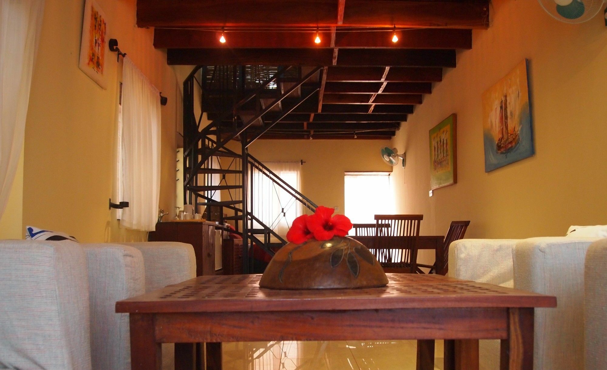 Hibiscus House Gambia Hotell Brufut Exteriör bild